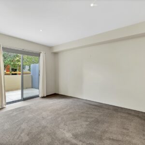 1D/17 Uriarra Road, Queanbeyan, NSW 2620 AUS