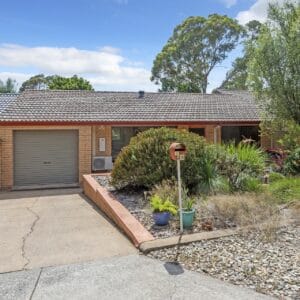 24 Macfarlan Place, Latham, ACT 2615 AUS