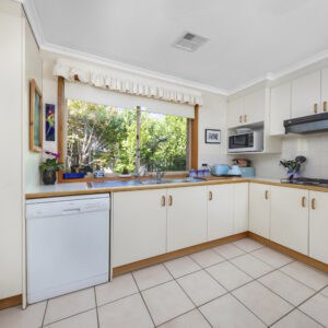 54 Tiptree Crescent, Palmerston, ACT 2913 AUS