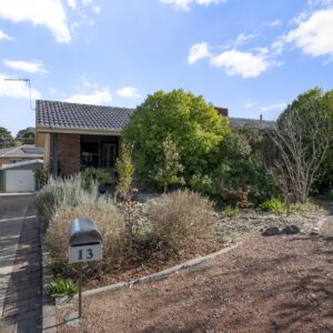 13 Houston Street, Wanniassa, ACT 2903 AUS