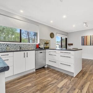 1 Harwood Court, Wanniassa, ACT 2903 AUS