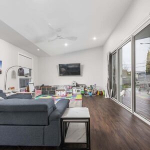 17 Balsillie Crescent, Monash, ACT 2904 AUS