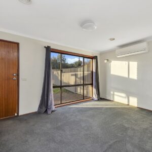 8 Laby Place, Theodore, ACT 2905 AUS