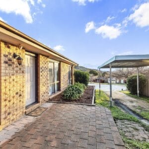 8 Laby Place, Theodore, ACT 2905 AUS