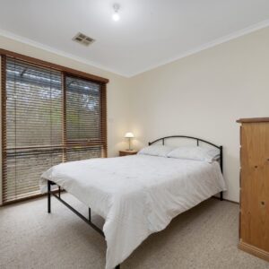 31 Dash Crescent, Fadden, ACT 2904 AUS