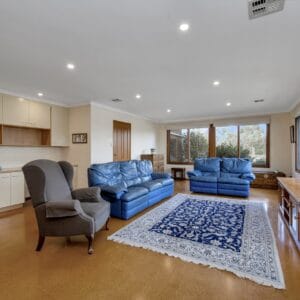 31 Dash Crescent, Fadden, ACT 2904 AUS