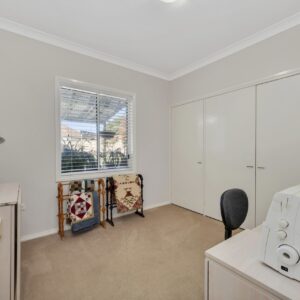 2 Mina Wylie Crescent, Gordon, ACT 2906 AUS