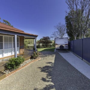 13 Hinton Place, Conder, ACT 2906 AUS