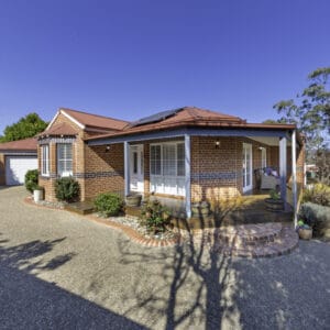 13 Hinton Place, Conder, ACT 2906 AUS