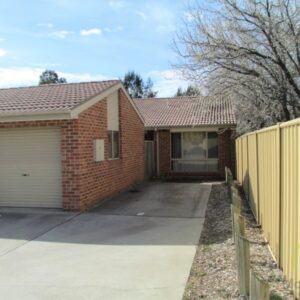 2/15 Tallon Place, Gordon, ACT 2906 AUS