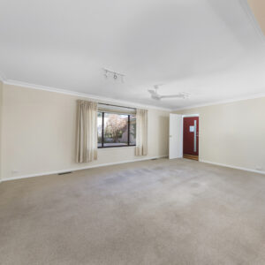 33 Fincham Crescent, Wanniassa, ACT 2903 AUS