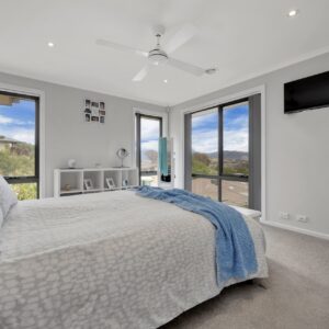 40 Galbraith Close, Banks, ACT 2906 AUS