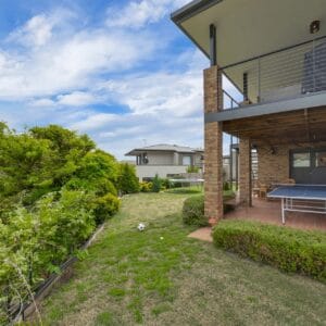 40 Galbraith Close, Banks, ACT 2906 AUS