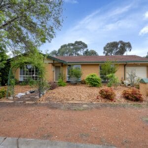 16 Abercrombie Circuit, Banks, ACT 2906 AUS