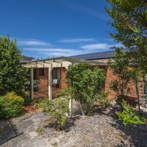 2 Bow Place, Fadden, ACT 2904 AUS