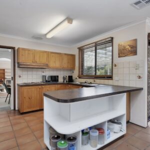 2 Bow Place, Fadden, ACT 2904 AUS