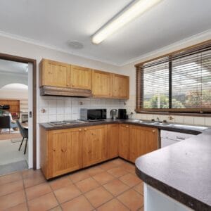 2 Bow Place, Fadden, ACT 2904 AUS