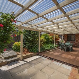 2 Bow Place, Fadden, ACT 2904 AUS