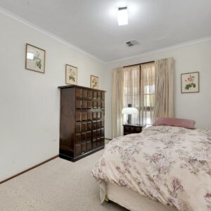 2 Bow Place, Fadden, ACT 2904 AUS