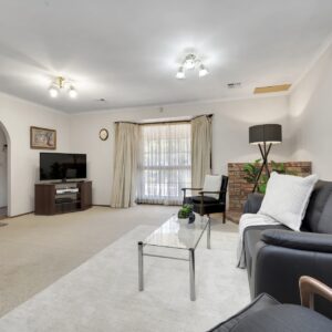 2 Bow Place, Fadden, ACT 2904 AUS