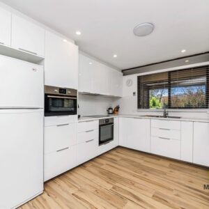 4 Carr Crescent, Wanniassa, ACT 2903 AUS