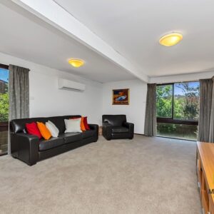 4 Carr Crescent, Wanniassa, ACT 2903 AUS