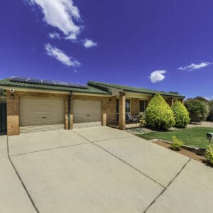 18 Macnamara Place, Chisholm, ACT 2905 AUS