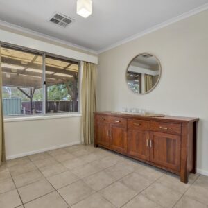 11 Dinnison Circuit, Kambah, ACT 2902 AUS