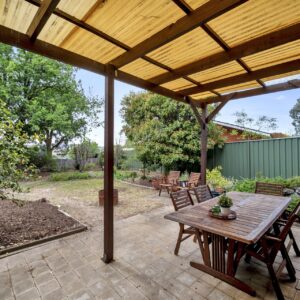 11 Dinnison Circuit, Kambah, ACT 2902 AUS