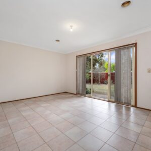 17 Preddey Way, Gordon, ACT 2906 AUS