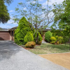 12 Freda Gibson Circuit, Theodore, ACT 2905 AUS