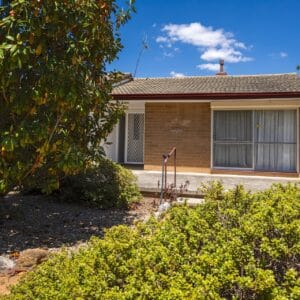 31 Woolcock Street, Watson, ACT 2602 AUS