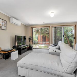 28 Fullerton Crescent, Richardson, ACT 2905 AUS