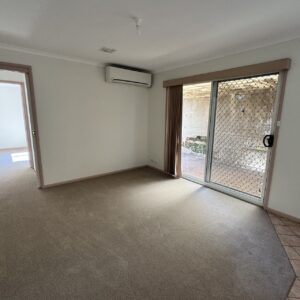 7 Larkin Close, Gordon, ACT 2906 AUS