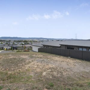 24 Fullston Way, Holt, ACT 2615 AUS