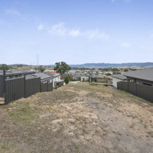 24 Fullston Way, Holt, ACT 2615 AUS