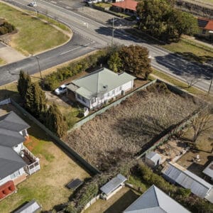 45 Laidlaw Street, Yass, NSW 2582 AUS