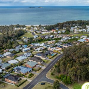 61 Broomfield Crescent, Long Beach, NSW 2536 AUS