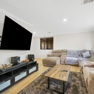 1 Southern Close, Chisholm, ACT 2905 AUS