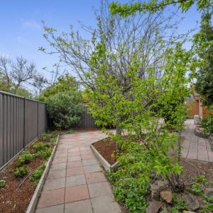 11/37 Derrington Crescent, Bonython, ACT 2905 AUS