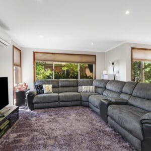 7 Adcock Place, Banks, ACT 2906 AUS