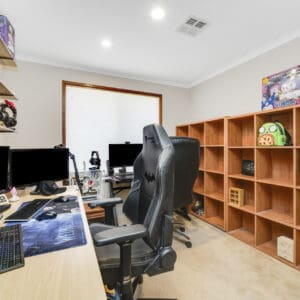 7 Adcock Place, Banks, ACT 2906 AUS