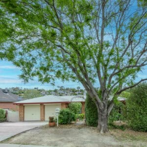 52 Kirkwood Crescent, Gordon, ACT 2906 AUS