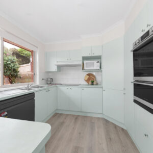 52 Kirkwood Crescent, Gordon, ACT 2906 AUS