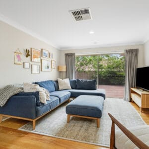 41 Sid Barnes Crescent, Gordon, ACT 2906 AUS