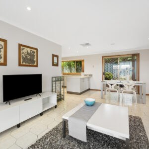 16 Carslake Loop, Gordon, ACT 2906 AUS
