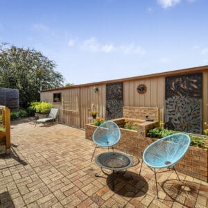 16 Carslake Loop, Gordon, ACT 2906 AUS