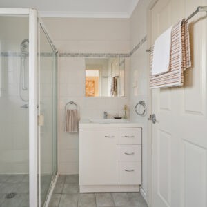 10 Slavin Place, Gordon, ACT 2906 AUS