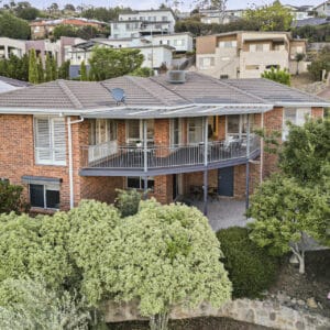 10 Slavin Place, Gordon, ACT 2906 AUS