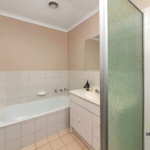 5/30 William Hudson Crescent, Monash, ACT 2904 AUS